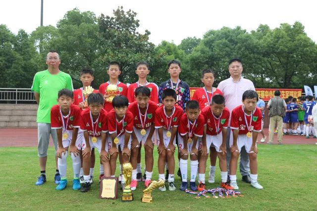马宁将登场！主哨厄瓜多尔vs库拉索，中国裁判历史第二人